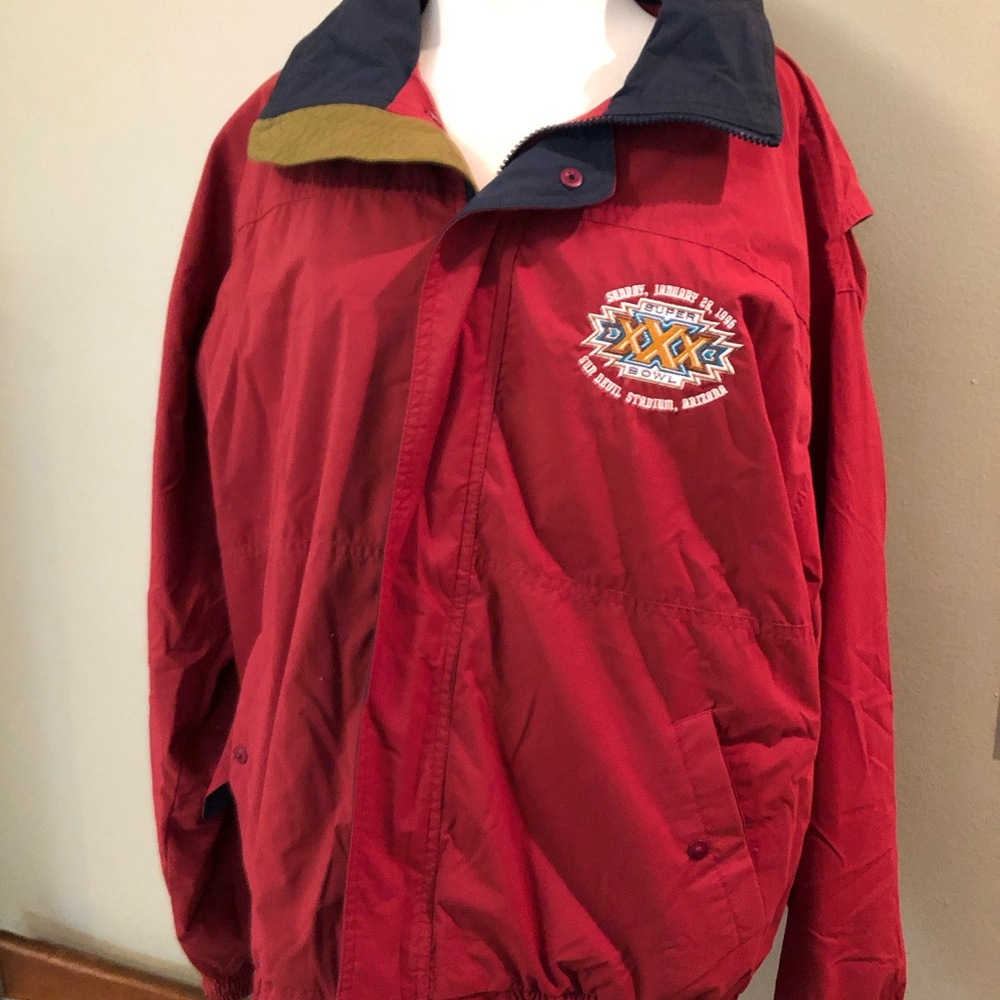 Super Bowl XXX Jacket size L Cowboys beats the Steelers.
